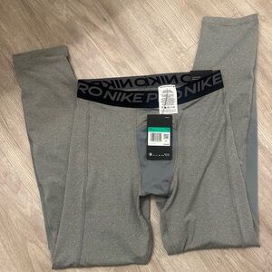 Boys Nike grey training briefs